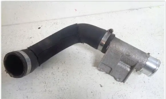 Suzuki SX4 S-Cross Air intake hose/pipe