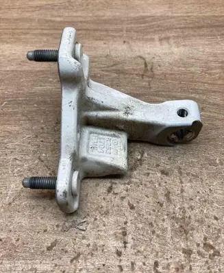 Mercedes-Benz GLC X253 C253 Front door upper hinge X2531704