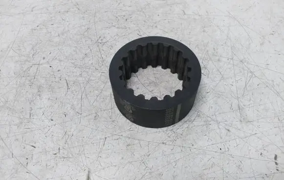 Volkswagen Touareg I A/C flexible coupling/sleeve 070903327D