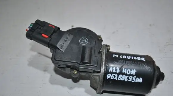 Chrysler PT Cruiser Front wiper linkage and motor 05288695AA
