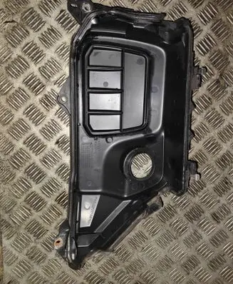 Mercedes-Benz Vito Viano W447 Engine cover (trim) 175B13123R