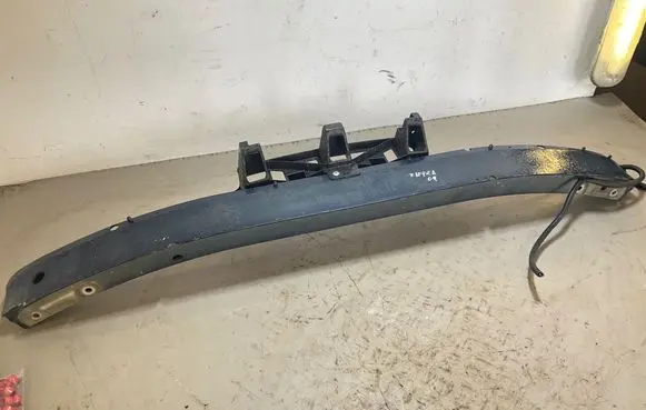 Opel Zafira B Front bumper cross member 24460537