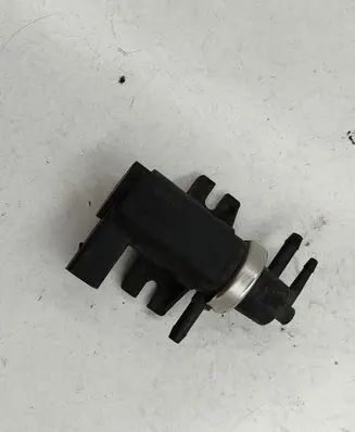 Seat Alhambra (Mk1) Turbo solenoid valve 1J0906627