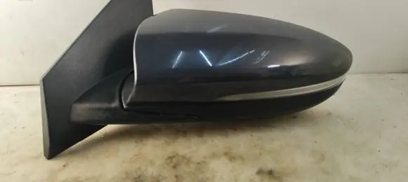 Front door electric wing mirror