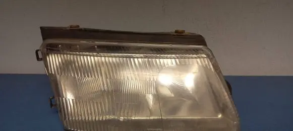 Volkswagen PASSAT B5 Headlight/headlamp 205079B