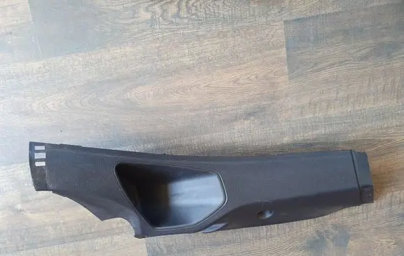 Ford Focus (A) pillar trim BM51A31016A