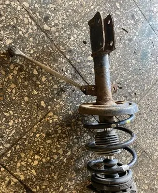 Renault Megane III Front shock absorber/damper