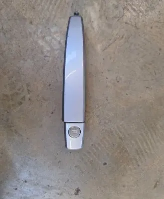 Opel Astra H Front door exterior handle