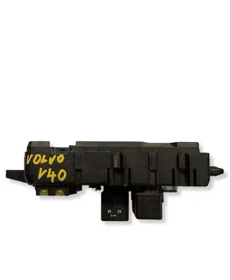 Volvo S40, V40 Fuse module 8200029342B