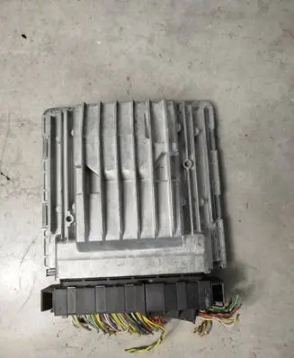 BMW 1 F20 F21 Engine control unit/module 7599881