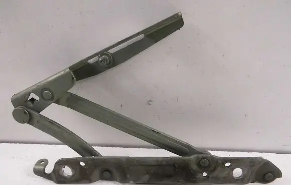 Aixam A751 Tailgate/trunk/boot hinge 
