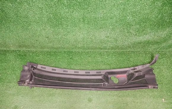 Dacia Dokker Wiper trim
