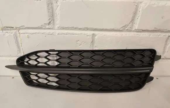 Audi A6 S6 C7 4G Front bumper lower grill 4G0807682D 4G0807682J