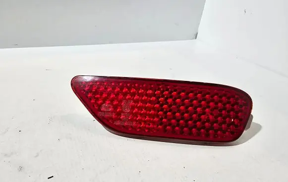 Chevrolet Captiva Rear tail light reflector 96626982 1090069