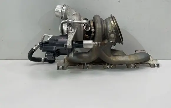 BMW 3 F30 F35 F31 Turbo 7637563