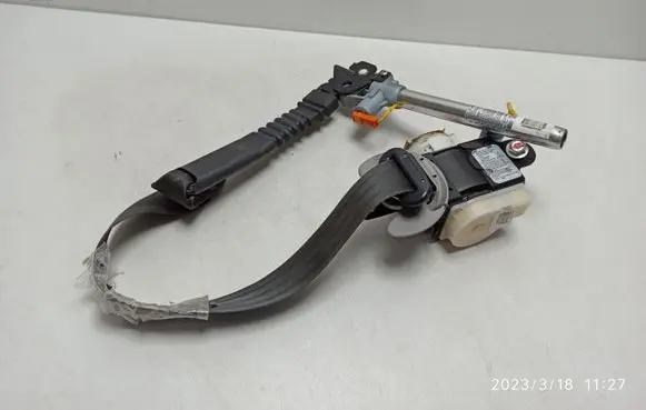 KIA Sportage Front seatbelt 888203U200ED