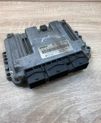 Renault Scenic II - Grand scenic II Engine control unit/module ECU 0281011776 8200391966