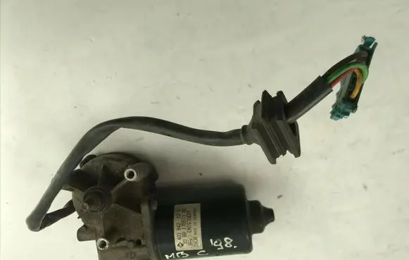 Mercedes-Benz C W202 Wiper motor 93BB17B571 nr590