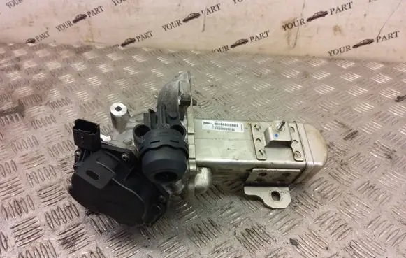 Ford Kuga II EGR valve 30725888 V29031639AV0L