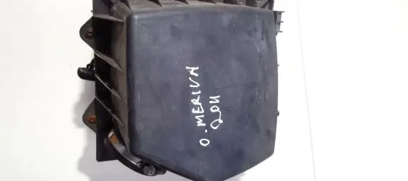 Opel Meriva B Air filter box 13340816 15194095