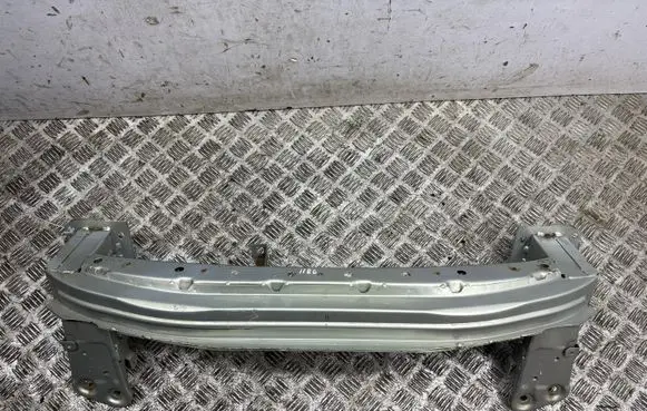 Maserati Quattroporte Front bumper cross member