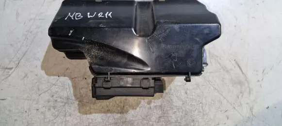 Mercedes-Benz E W211 Tailgate/trunk control unit/module A2118700926