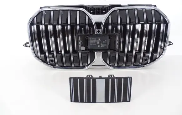BMW 7 G70 Front grill 5A013E0-27 5A8A328-04