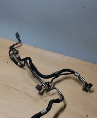 BMW 5 F10 F11 Engine coolant pipe/hose 32416789 7807410