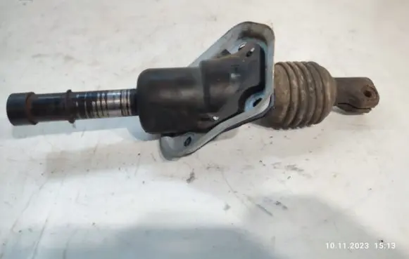 Hyundai Santa Fe Steering column universal joint