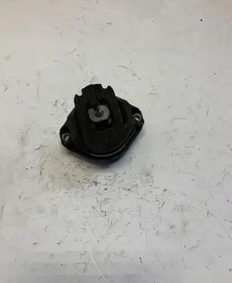 BMW 5 E60 E61 Engine mount bracket 676987402