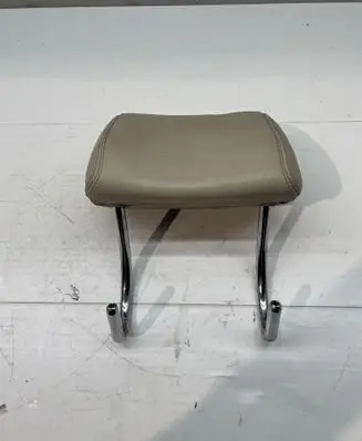 Mercedes-Benz S W221 Rear seat headrest 