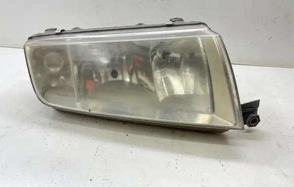 Skoda Fabia Mk1 (6Y) Headlight/headlamp