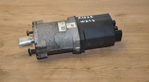 Mercedes-Benz E W213 Steering rack electric part 8528480000A