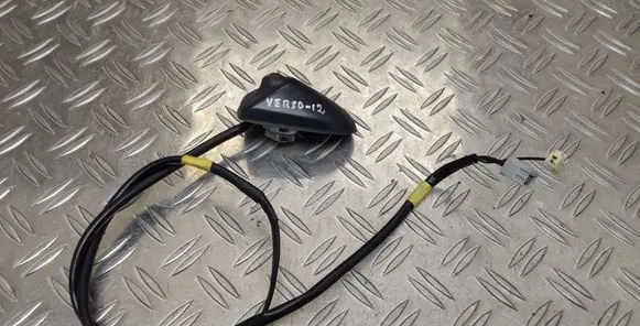 Toyota Verso Aerial antenna amplifier