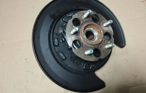 Acura RDX I Rear wheel hub spindle/knuckle SZRL371600928