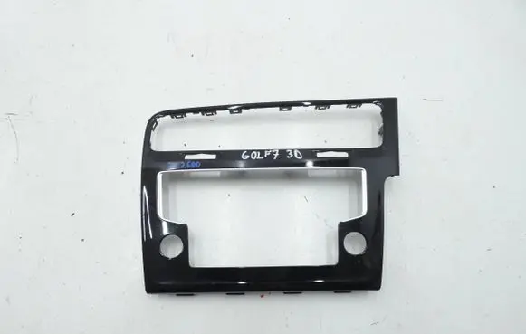 Volkswagen Golf VII Radio/GPS head unit trim 5G2819743D
