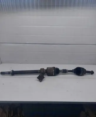 Mazda 5 Front driveshaft
