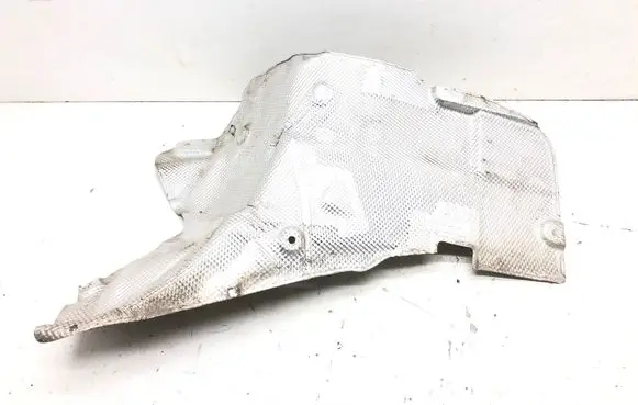 Mercedes-Benz C W204 Heat shield in engine bay A2046820271