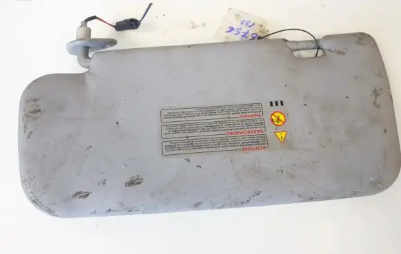Sun visor