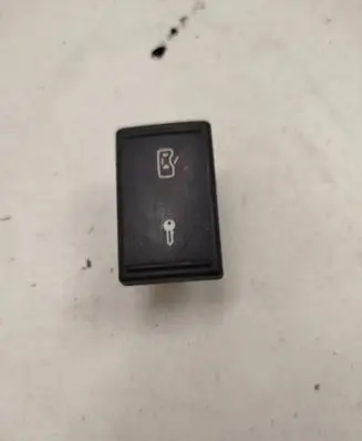 Skoda Fabia Mk2 (5J) Central locking switch button 5J0962125 180703S