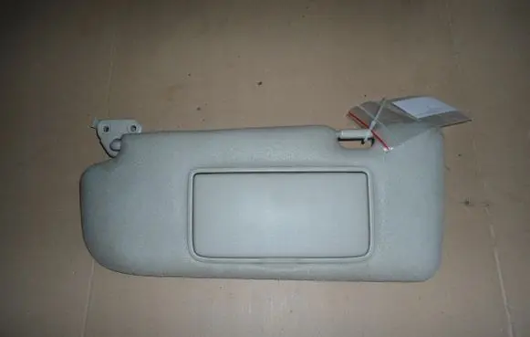Infiniti G35 Sun visor
