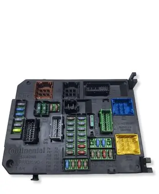 Peugeot 508 Fuse module 9664992380 S180121005H