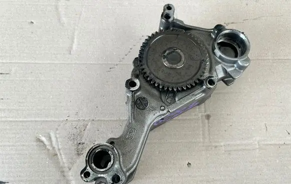 Jeep Grand Cherokee Oil pump 