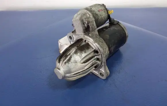 Mitsubishi Lancer VIII Starter motor