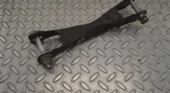 BMW i3 Rear upper control arm/wishbone