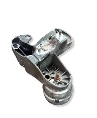 Volkswagen PASSAT B5.5 Engine mounting bracket 8E0199351