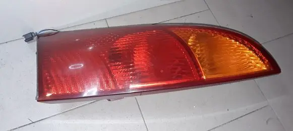 Ford Focus Rear/tail lights XS4X13404A