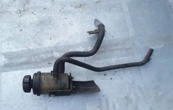 Hyundai Santa Fe Power steering fluid tank/reservoir 575302B000