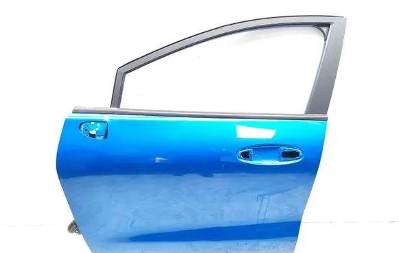 Ford Puma Front door