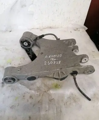 Alfa Romeo Giulia Rear upper control arm/wishbone 21039371